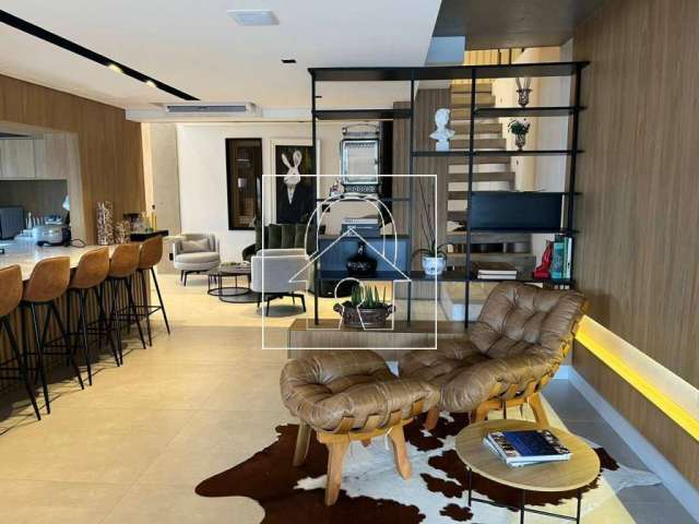 Cobertura Duplex de 215m² à venda na Vila Olímpia