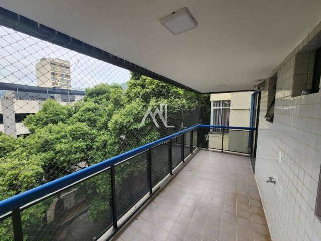 Excelente apartamento em Botafogo, 3 quartos, sendo uma suíte, com vaga de garagem e UMA VARANDA INCRÍVEL!