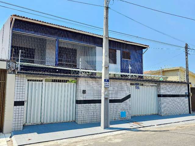 Casa Duplex solta c/400m² e 6 suítes - Monte Castelo - Fortaleza - CE