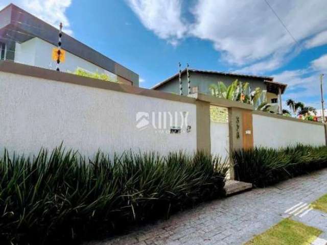 Casa à venda em Campos dos Goytacazes, Alphaville, com 3 quartos, com 156.98 m²