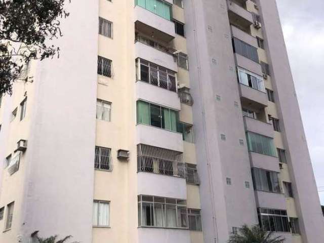 Apartamento com 2 dormitórios para alugar, 70 m² por R$ 1.460,00 - Centro - Campos dos Goytacazes/RJ