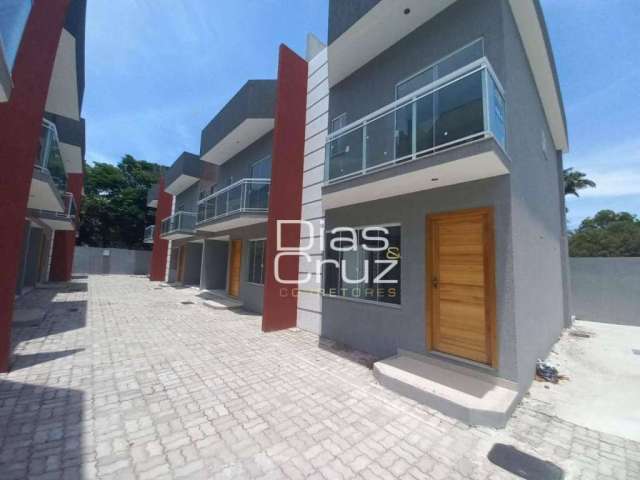 Casa com 3 dormitórios à venda, 126 m² por R$ 360.000,00 - Extensão do Bosque - Rio das Ostras/RJ