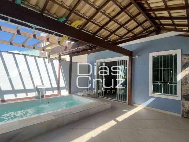 Casa com 4 dormitórios à venda, 115 m² por R$ 479.000,00 - Centro - Rio das Ostras/RJ