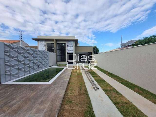 Casa com 3 dormitórios à venda, 105 m² por R$ 850.000,00 - Ouro Verde - Rio das Ostras/RJ