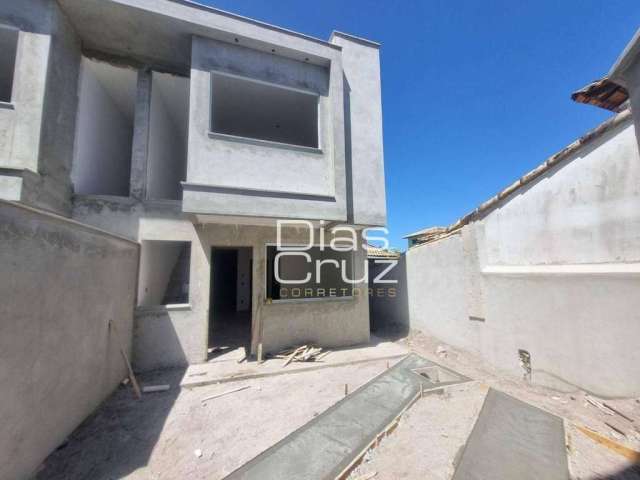 Duplex com 3 quartos no Jardim Bela Vista em Rio das Ostras