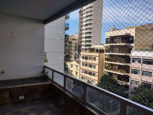 Apartamento à venda de 4 quartos, varandão, infra total, em ponto nobre da Tijuca, próximo da Saens Pena