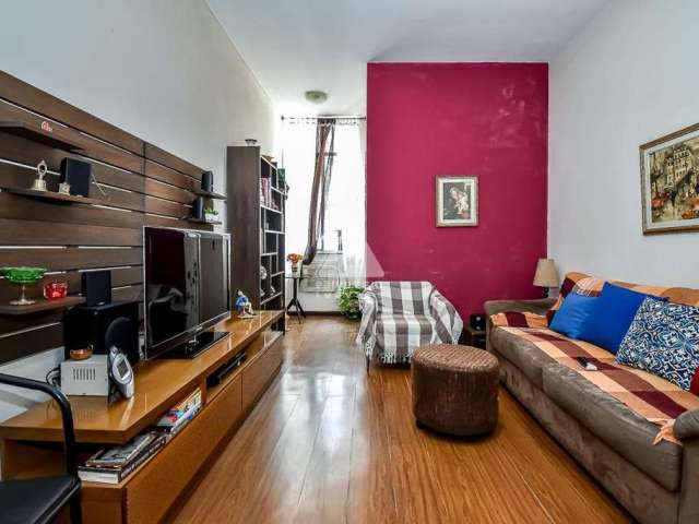 Apartamento de 2 quartos, 65m², 1 vaga, dependência completa, disponível para venda na Tijuca - Rio de Janeiro RJ