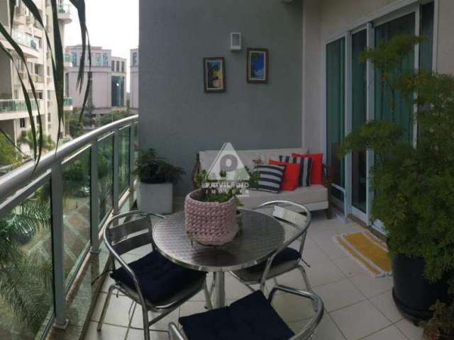 Apartamento duplex, 3 quartos, 1 suíte. Condomínio Américas Park - Barra da Tijuca