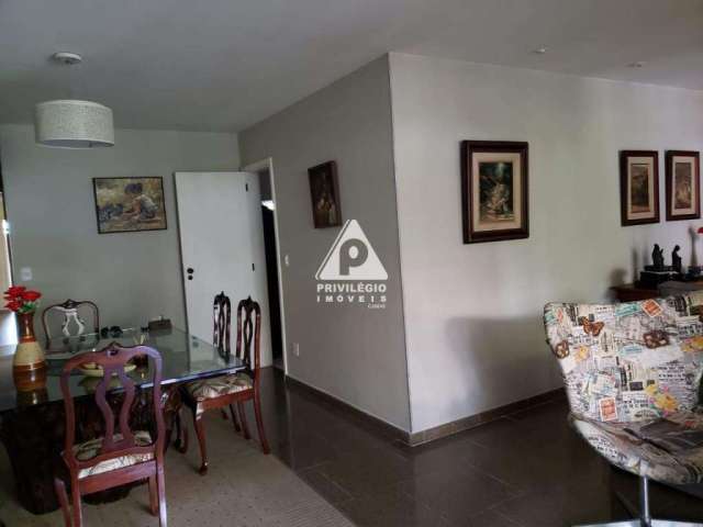 Apartamento à venda, 3 quartos, 1 suíte, 2 vagas, Recreio dos Bandeirantes - RIO DE JANEIRO/RJ