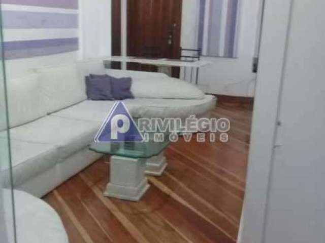 Apartamento à venda, 2 quartos, 1 suíte, Copacabana - RIO DE JANEIRO/RJ