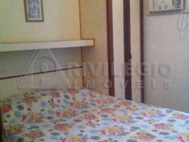 Apartamento à venda, 2 quartos, 1 suíte, Copacabana - RIO DE JANEIRO/RJ