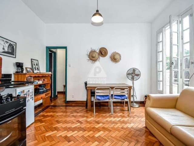 Apartamento a venda, 2 quartos, Flamengo