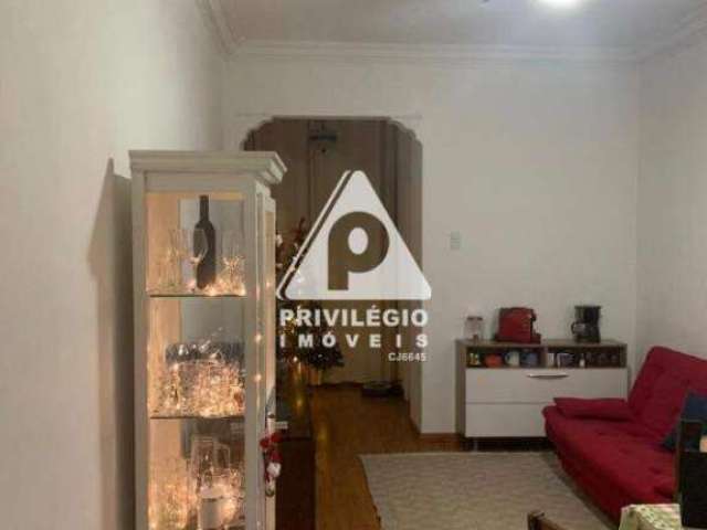 Apartamento à venda, 2 quartos, Catete - RIO DE JANEIRO/RJ