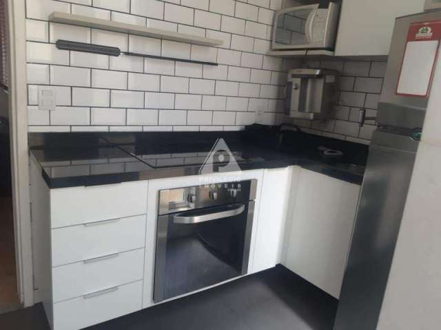 Apartamento à venda com 40 M² de 1 Quarto com Cozinha Americana em Botafogo!