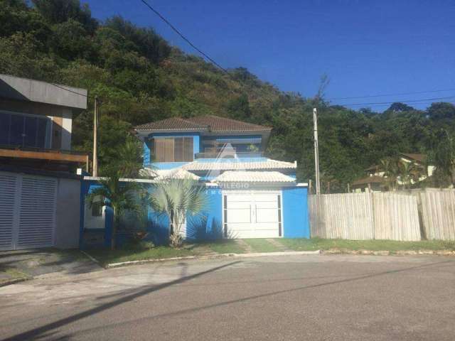 Casa em Condomínio