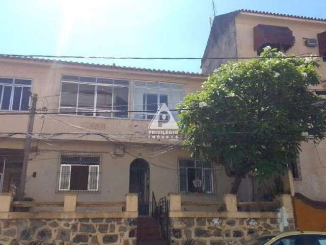 Apartamento terreo 1 quarto sala quintal 1 vaga Sol manha Engenho de Dentro