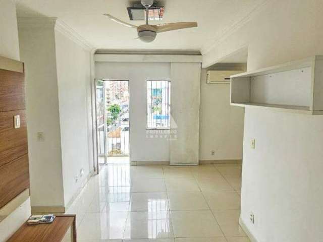 Apartamento 2 Quartos, 1 suítes, 1 vaga, próximo ao Shopping Boulevard.