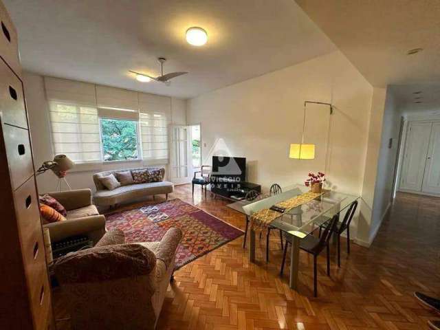 Apartamento à venda na Lagoa, 3 quartos (sendo 1 suíte), dependência completa, 1 vaga