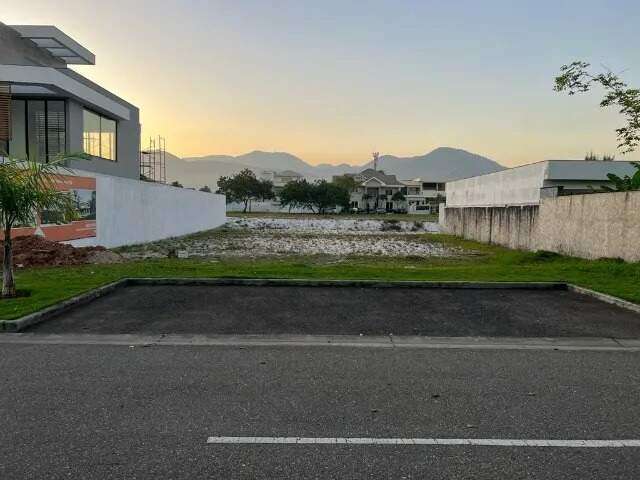 Lote em condomínio à venda, BARRA DA TIJUCA - RIO DE JANEIRO/RJ