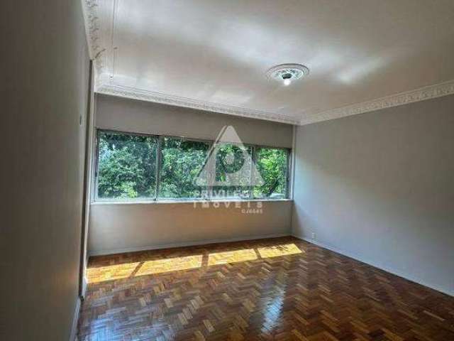 Apartamento 2 quartos, com vaga, no Rio Comprido