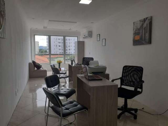 Sala Comercial no Condomínio Plaza Office - Campo Grande/RJ Oportunidade imperdível!