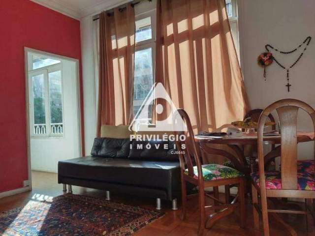 Apartamento à venda, 2 quartos, Copacabana - RIO DE JANEIRO/RJ