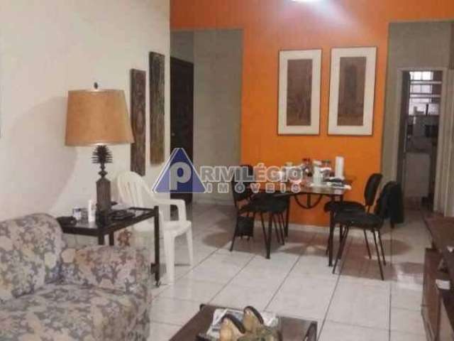 Apartamento à venda, 2 quartos, Copacabana - RIO DE JANEIRO/RJ