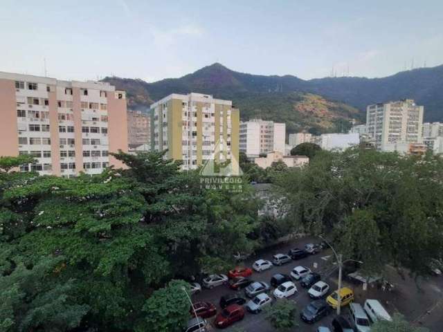 Apartamento à venda, 2 quartos, 1 vaga, Tijuca - RIO DE JANEIRO/RJ