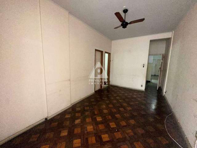 Apartamento à venda, 2 quartos, Copacabana - RIO DE JANEIRO/RJ