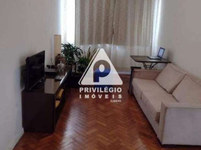 Excelente apartamento 3 quartos no Flamengo