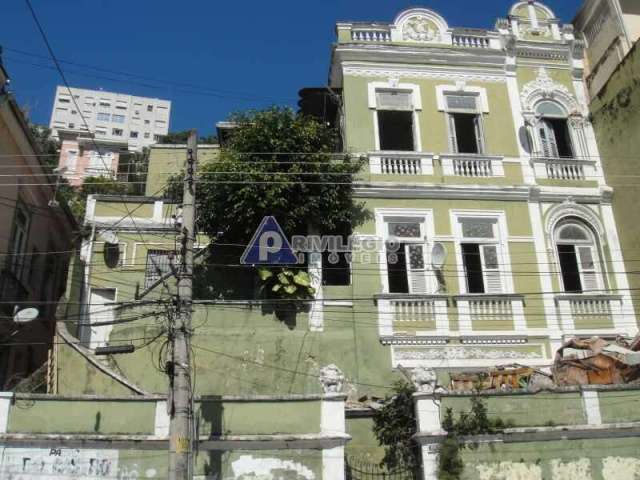 Casa de rua à venda, 30 quartos, 8 suítes, Santa Teresa - RIO DE JANEIRO/RJ