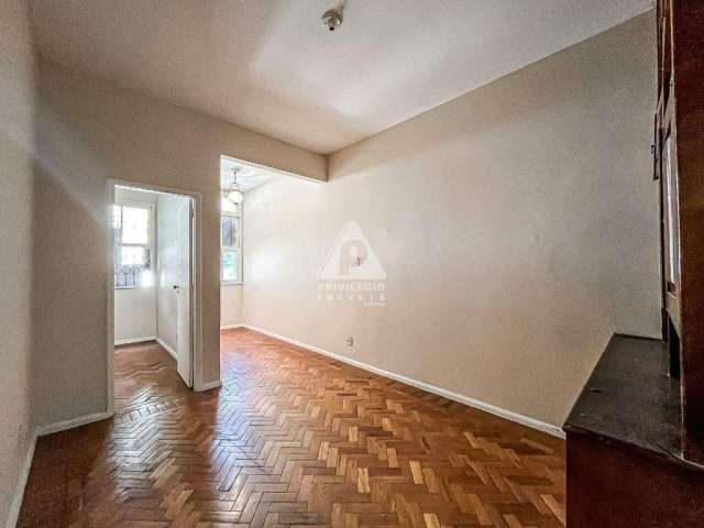 Apartamento à venda, 2 quartos, dependência completa, metrô, Flamengo