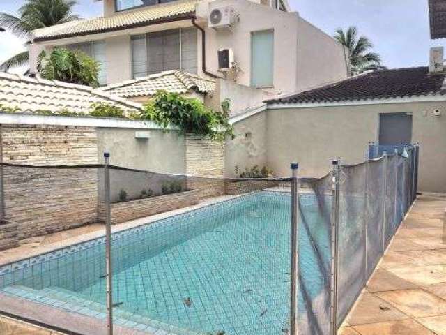 Excelente casa na Barra da Tijuca 4 suítes