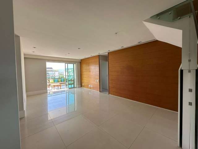 Linda Cobertura duplex 204 m2 Barra da Tijuca