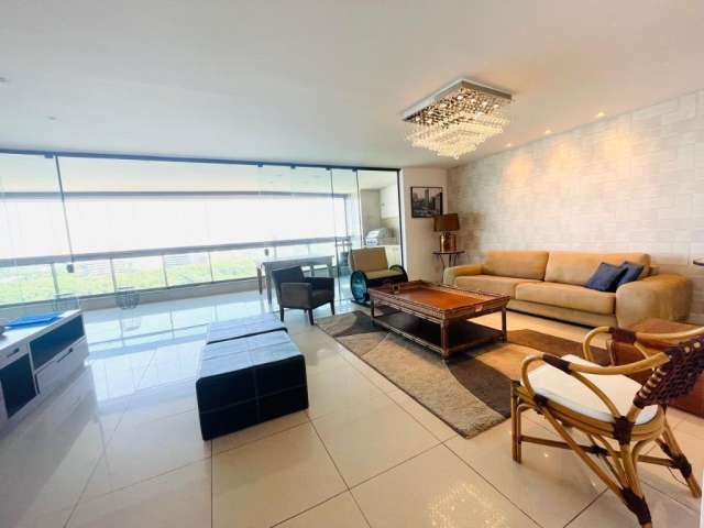 Lindo apartamento mobilado 257m2 4 suites Península Barra da tijuca