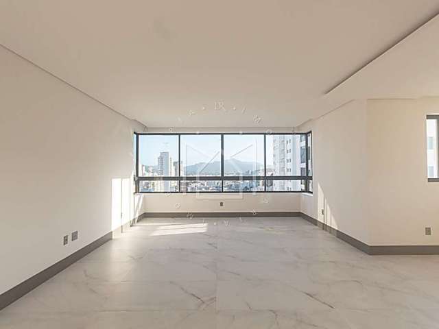 Apartamento com 3 quartos à venda na Rua 1131, Centro, Balneário Camboriú, 130 m2 por R$ 2.100.000