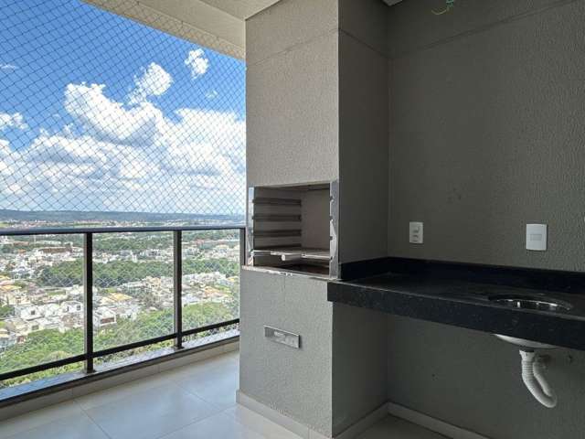 Apartamento nas alturas com vista livre e piscina aquecida.