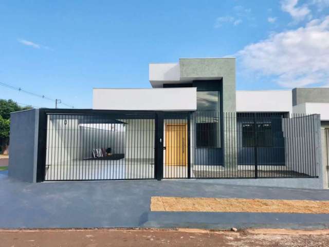 Casa com 2 quartos à venda na Rua Pioneira Irene Vitorazo Fregonezi, 137, Residencial Ícaro, Maringá por R$ 595.000