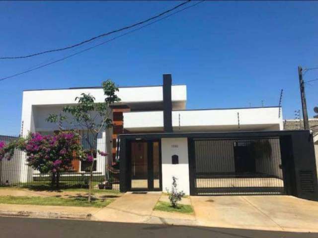 Casa com 1 quarto à venda na RUA AÇUCENA, Jardim Guaporé, Maringá por R$ 1.150.000