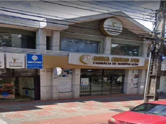 Sala comercial para alugar na Avenida Curitiba, Zona 04, Maringá por R$ 3.000