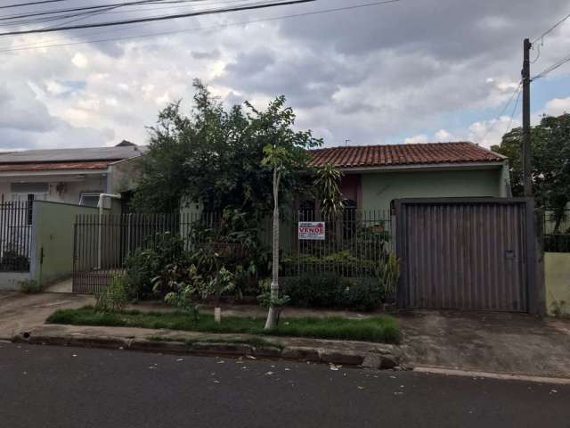 Casa com 2 quartos à venda na Rua Bolívia, 1036, Vila Morangueira, Maringá por R$ 1.000.000