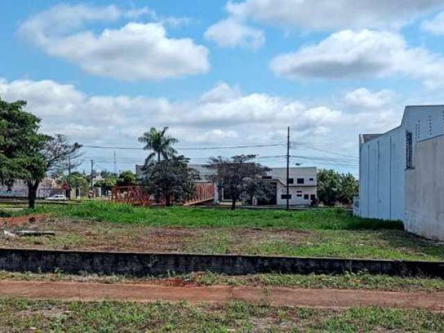 Terreno à venda na Rua Pioneiro Antônio de Paula Freitas, Jardim Império do Sol, Maringá por R$ 350.000