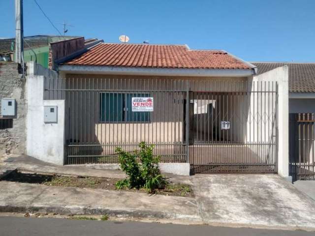 Casa com 2 quartos à venda na Rua Pioneiro Raimundo Bueno de Magalhães, 153A, Jardim São Francisco, Maringá por R$ 290.000