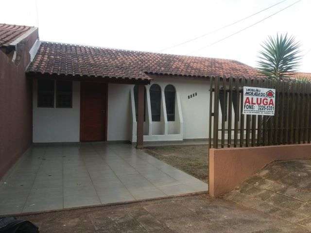 Casa com 3 quartos à venda na Rua das Acácias, 1005, Conjunto Habitacional Inocente Vila Nova Júnior, Maringá por R$ 320.000