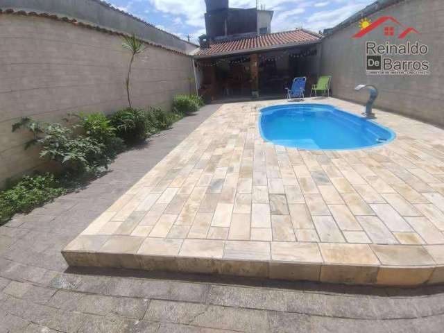 Casa com piscina , área de lazer no Jardim Suarão - Itanhaém .