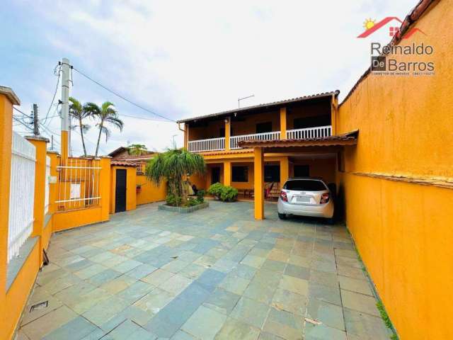Sobrado com 4 dormitórios à venda, 280 m² por R$ 460.000,00 - Balneário Jequitibá - Itanhaém/SP