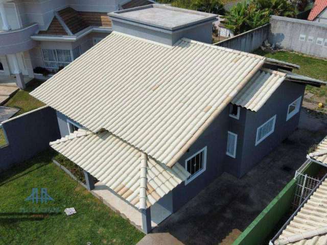 Casa com 3 dormitórios para alugar, 95 m² por R$ 4.800,00/mês - Carianos - Florianópolis/SC