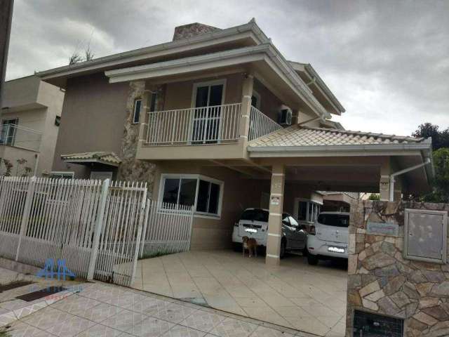 Casa com 3 dormitórios à venda, 250 m² por R$ 1.497.000,00 - Carianos - Florianópolis/SC