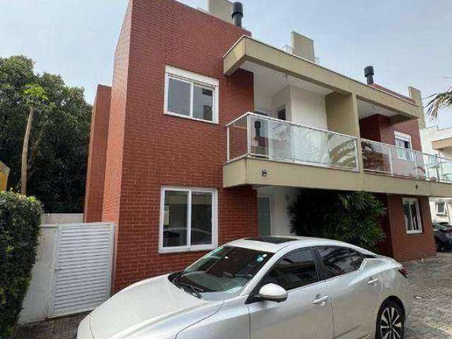 Casa com 3 dormitórios para alugar, 139 m² por R$ 6.580,00/mês - Campeche - Florianópolis/SC