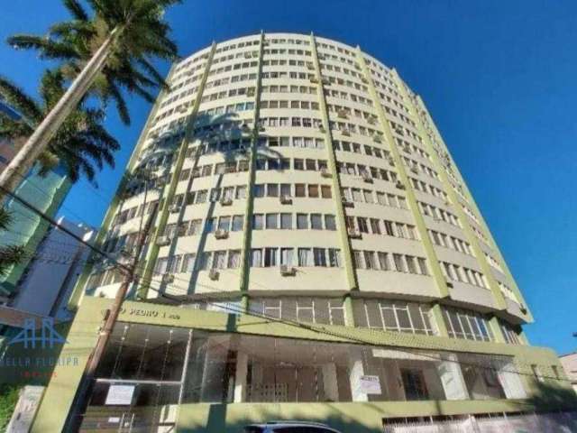 Apartamento com 1 dormitório à venda, 47 m² por R$ 355.000 - Centro - Florianópolis/SC